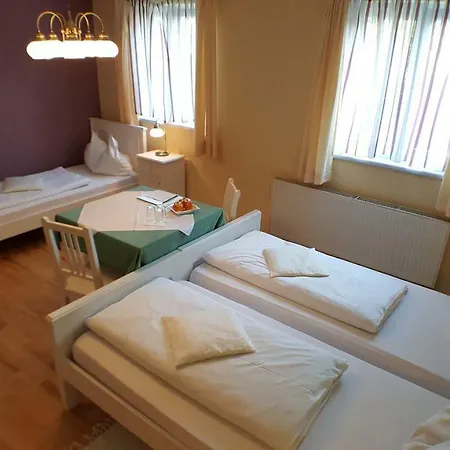 Arkadenhof Casa de hóspedes 3*