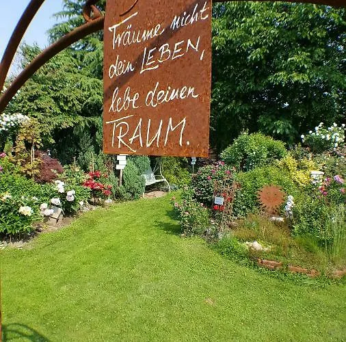 Arkadenhof 운테프렘스타텐